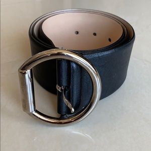 D&G Leather Belt.